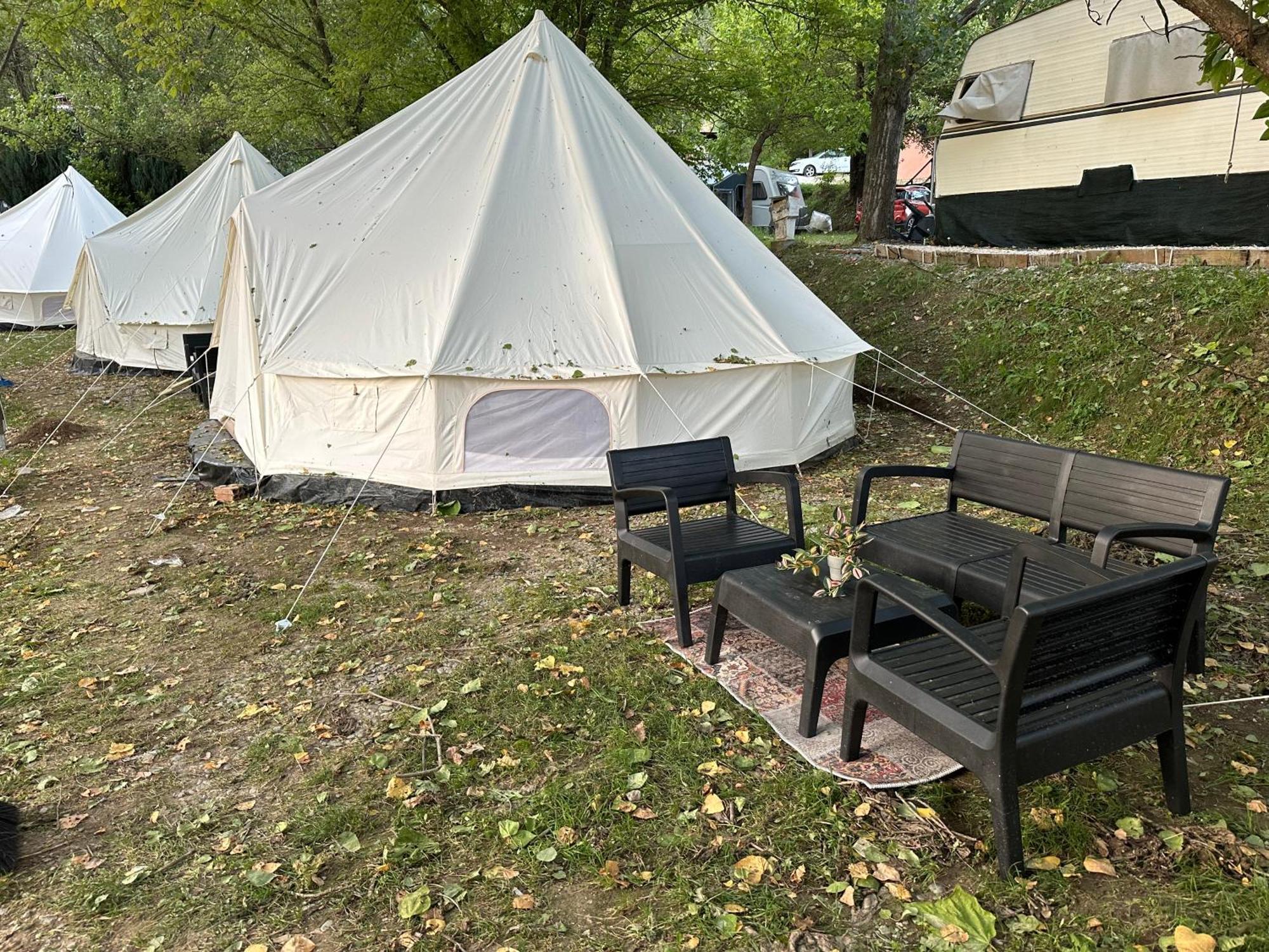 Camping Ripolles 외부 사진
